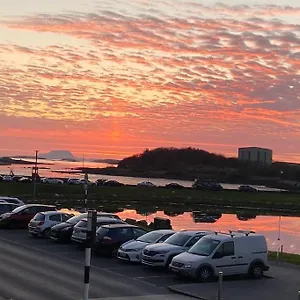 https://sea-view-1st-floor-harbour-mill-westport-quay.westport-hotels.com